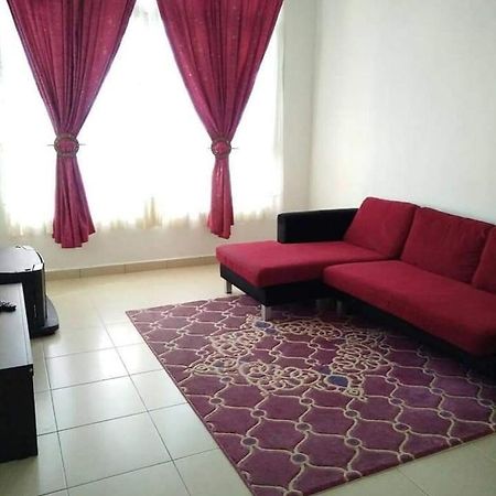 Homestay Pelangi Mall Kota Bharu Exterior photo