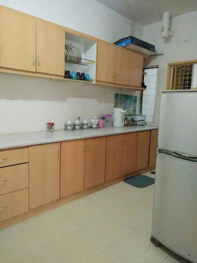 Homestay Pelangi Mall Kota Bharu Exterior photo